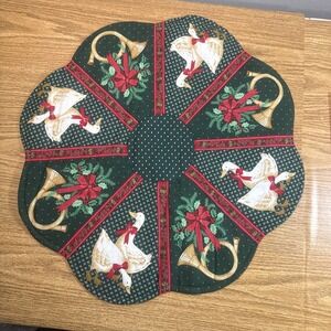 A Christmas Gathering Wreath Cloth‎ Table Mat